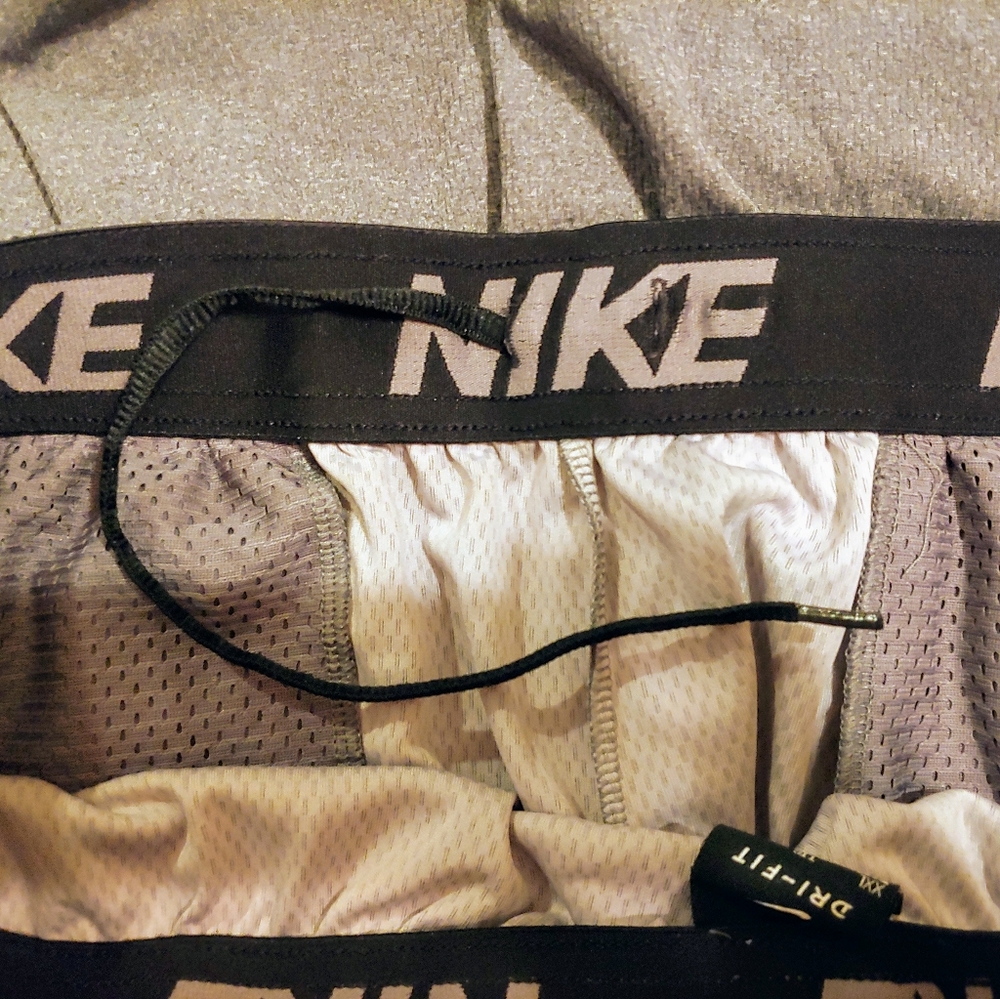 💥Nike Athletic Shorts💥 - Picture 5 of 5